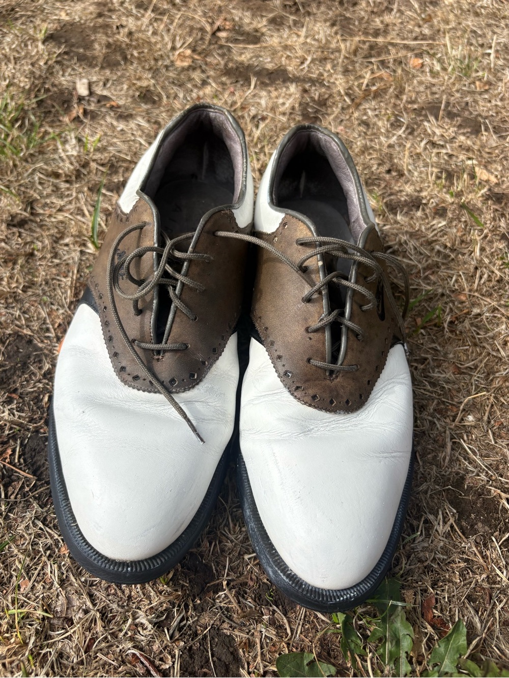 Nike Brown and White Saddle Oxfords Lace-Up